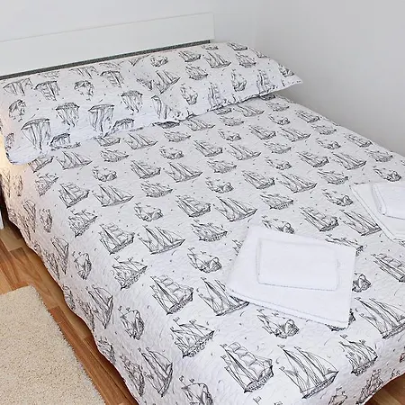 Apartment Ada