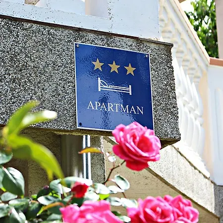 Ada Διαμέρισμα *